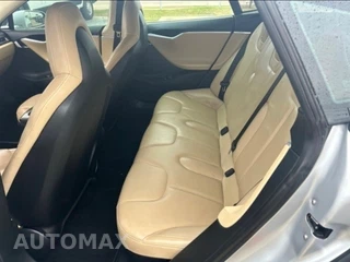 2014 Tesla Model S 60 – miniatura 10