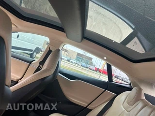 2014 Tesla Model S 60 – miniatura 15
