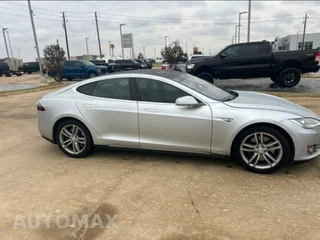 2014 Tesla Model S 60 – miniatura 4