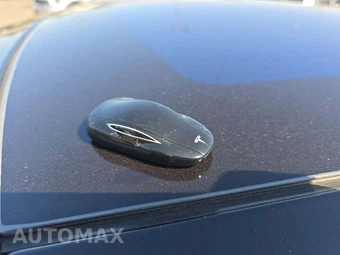 2014 Tesla Model S 85 – miniatura 5