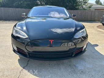 2014 Tesla Model S 85 – miniatura 14