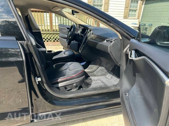 2014 Tesla Model S 85 – miniatura 24