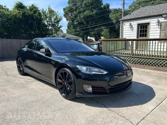 2014 Tesla Model S 85 – miniatura 5