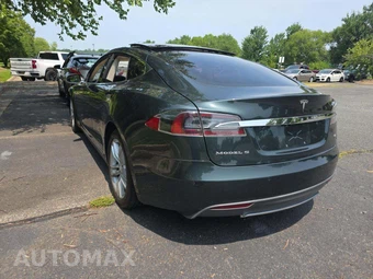 2014 Tesla Model S 85 – miniatura 2