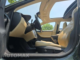 2014 Tesla Model S 85 – miniatura 6