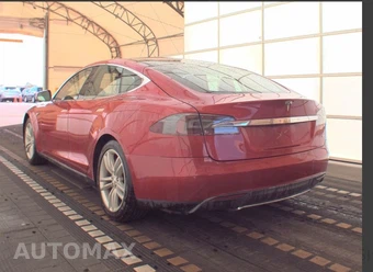 2014 Tesla Model S 85 – miniatura 3