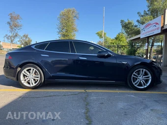 2014 Tesla Model S 85 - miniatura 9