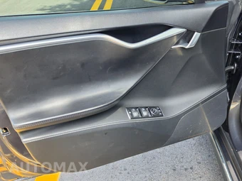 2014 Tesla Model S P85D – miniatura 15