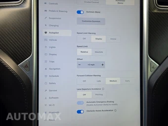 2014 Tesla Model S P85D – miniatura 23