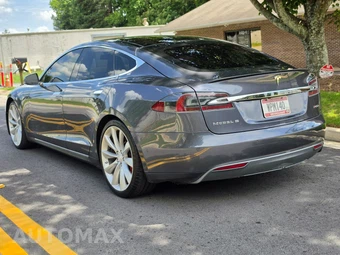 2014 Tesla Model S P85D – miniatura 8