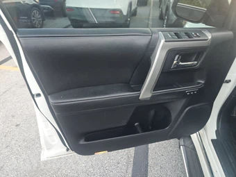 2014 Toyota 4Runner Limited – miniatura 9
