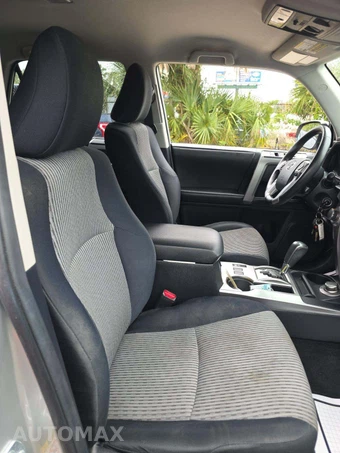 2014 Toyota 4Runner SR5 – miniatura 18