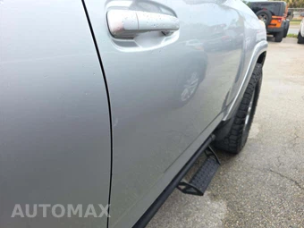 2014 Toyota 4Runner SR5 – miniatura 25