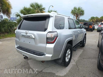 2014 Toyota 4Runner SR5 – miniatura 3