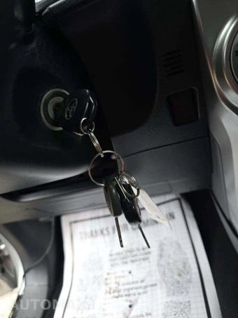 2014 Toyota 4Runner SR5 – miniatura 8