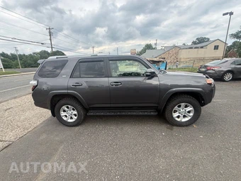 2014 Toyota 4Runner SR5 - miniatura 17