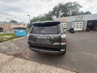 2014 Toyota 4Runner SR5 - miniatura 24