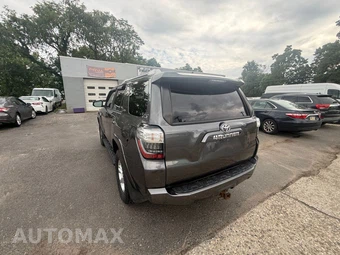 2014 Toyota 4Runner SR5 - miniatura 27