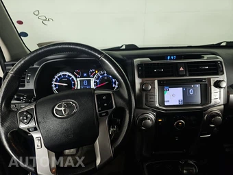 2014 Toyota 4Runner SR5 – miniatura 11