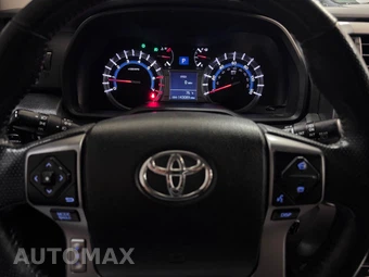 2014 Toyota 4Runner SR5 - miniatura 12