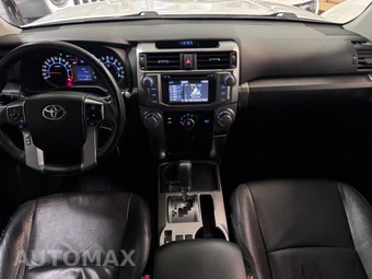 2014 Toyota 4Runner SR5 - miniatura 13