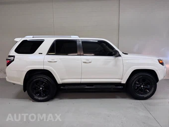 2014 Toyota 4Runner SR5 - miniatura 2