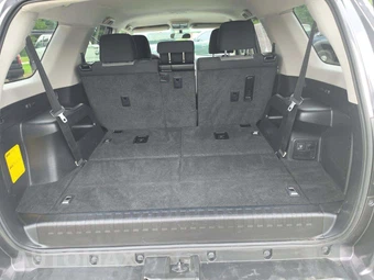 2014 Toyota 4Runner SR5 – miniatura 12