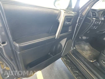 2014 Toyota 4Runner SR5 Premium – miniatura 9