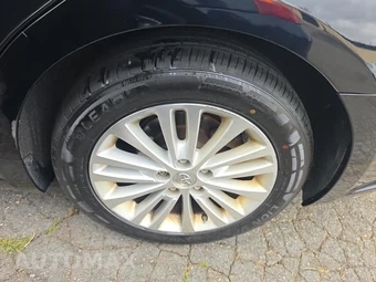 2014 Toyota Avalon Hybrid Limited - miniatura 11