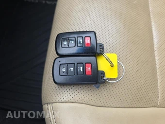 2014 Toyota Avalon Hybrid Limited - miniatura 22