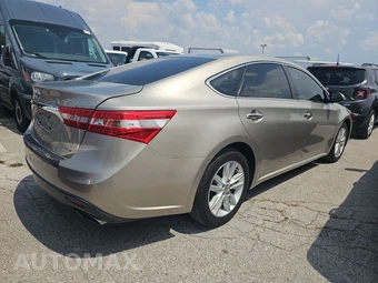 2014 Toyota Avalon XLE – miniatura 4