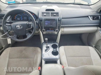2014 Toyota Camry Hybrid LE - miniatura 10
