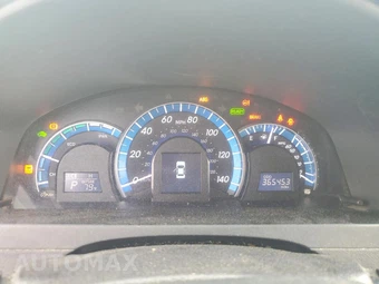 2014 Toyota Camry Hybrid LE - miniatura 8