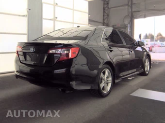 2014 Toyota Camry Hybrid SE Limited Edition - miniatura 4