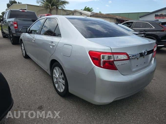 2014 Toyota Camry Hybrid XLE - miniatura 2