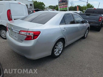 2014 Toyota Camry Hybrid XLE - miniatura 3
