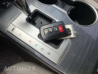 2014 Toyota Camry Hybrid XLE - miniatura 8