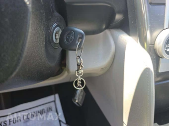 2014 Toyota Camry L - miniatura 8