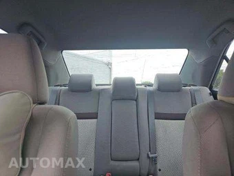 2014 Toyota Camry L – miniatura 12