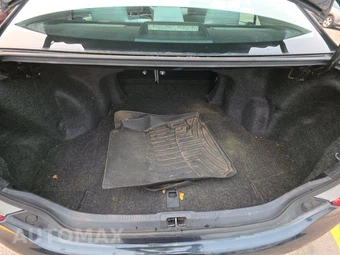 2014 Toyota Camry L – miniatura 16