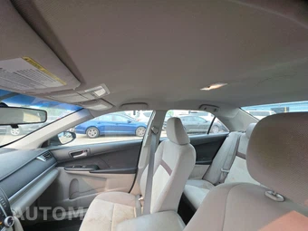 2014 Toyota Camry L – miniatura 17