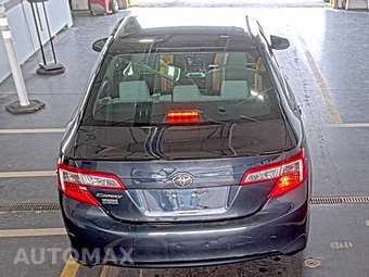 2014 Toyota Camry L – miniatura 5
