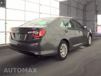 2014 Toyota Camry L - miniatura 4