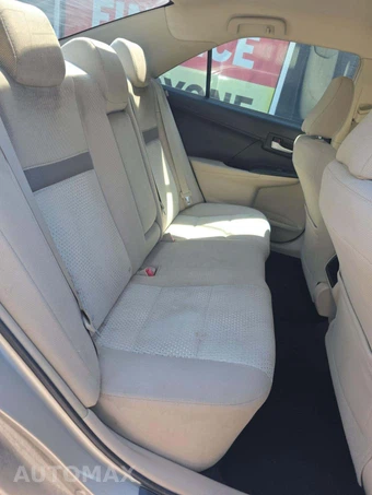 2014 Toyota Camry LE - miniatura 16