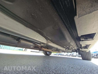 2014 Toyota Camry LE – miniatura 4