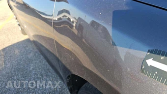 2014 Toyota Camry LE – miniatura 23