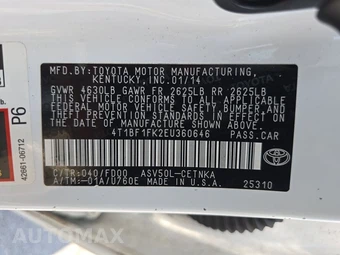 2014 Toyota Camry LE - miniatura 14