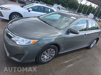 2014 Toyota Camry LE