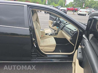 2014 Toyota Camry LE - miniatura 15