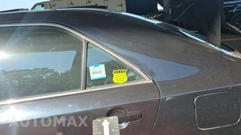 2014 Toyota Camry LE – miniatura 51